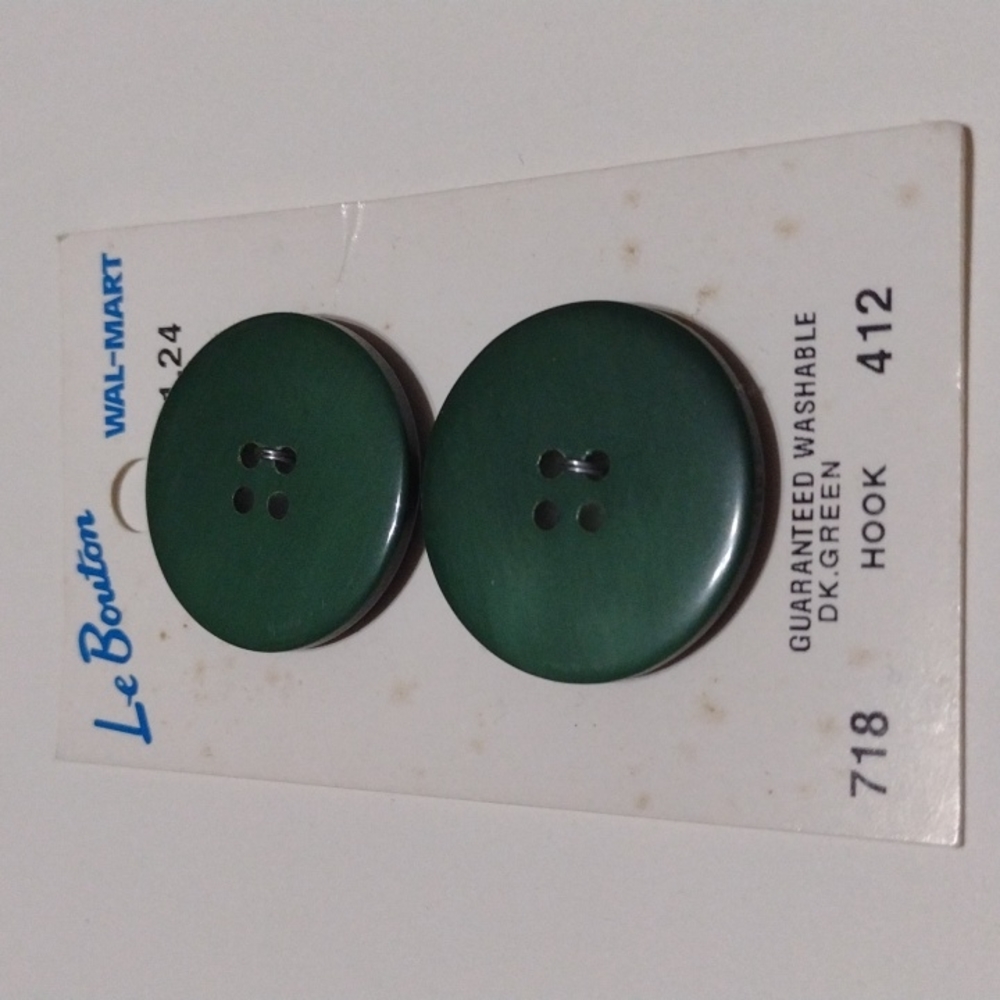 $2 Add-on Round Large Buttons Le Bouton 718